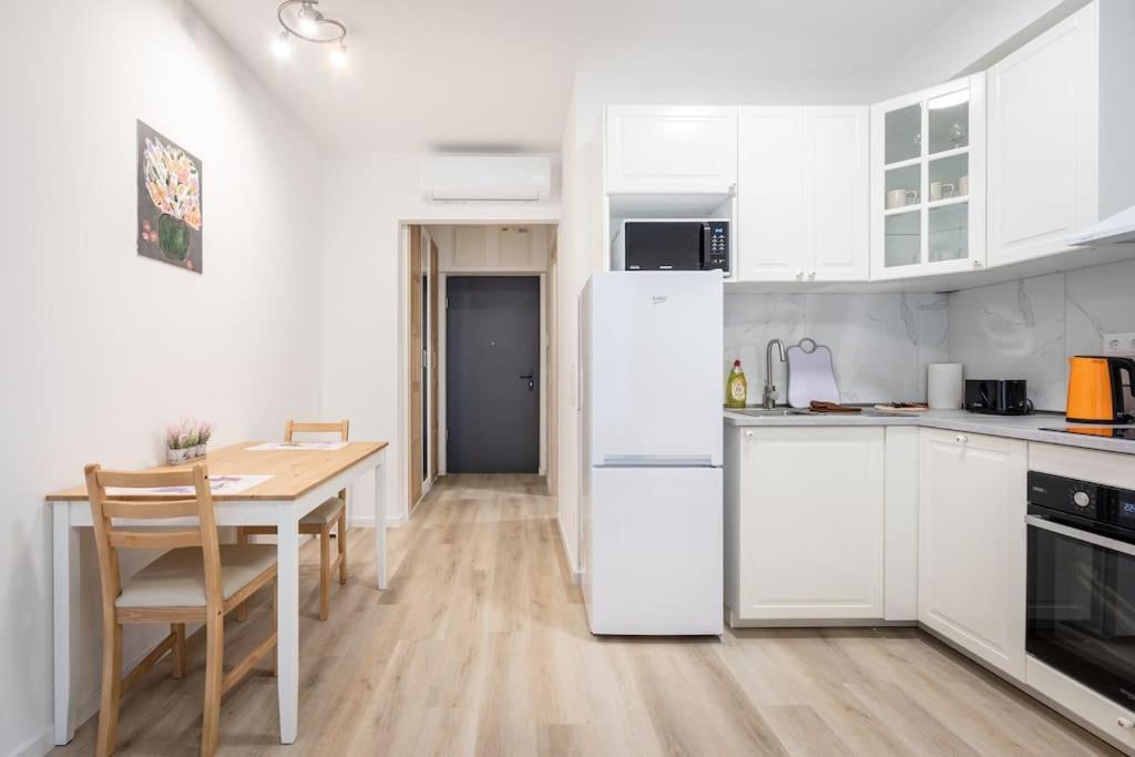 Oaks Studio With Balcony بودابست المظهر الخارجي الصورة
