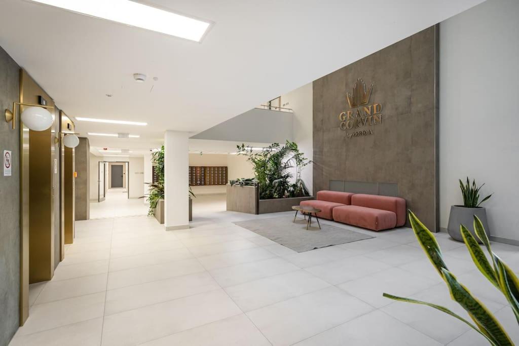 Oaks Studio With Balcony بودابست المظهر الخارجي الصورة