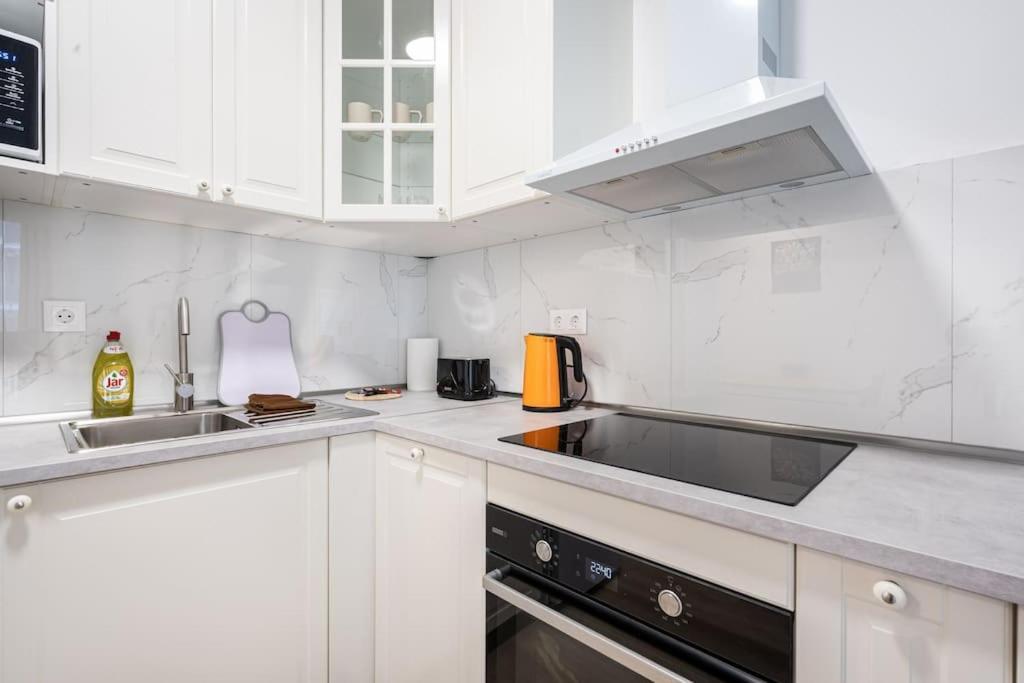 Oaks Studio With Balcony بودابست المظهر الخارجي الصورة